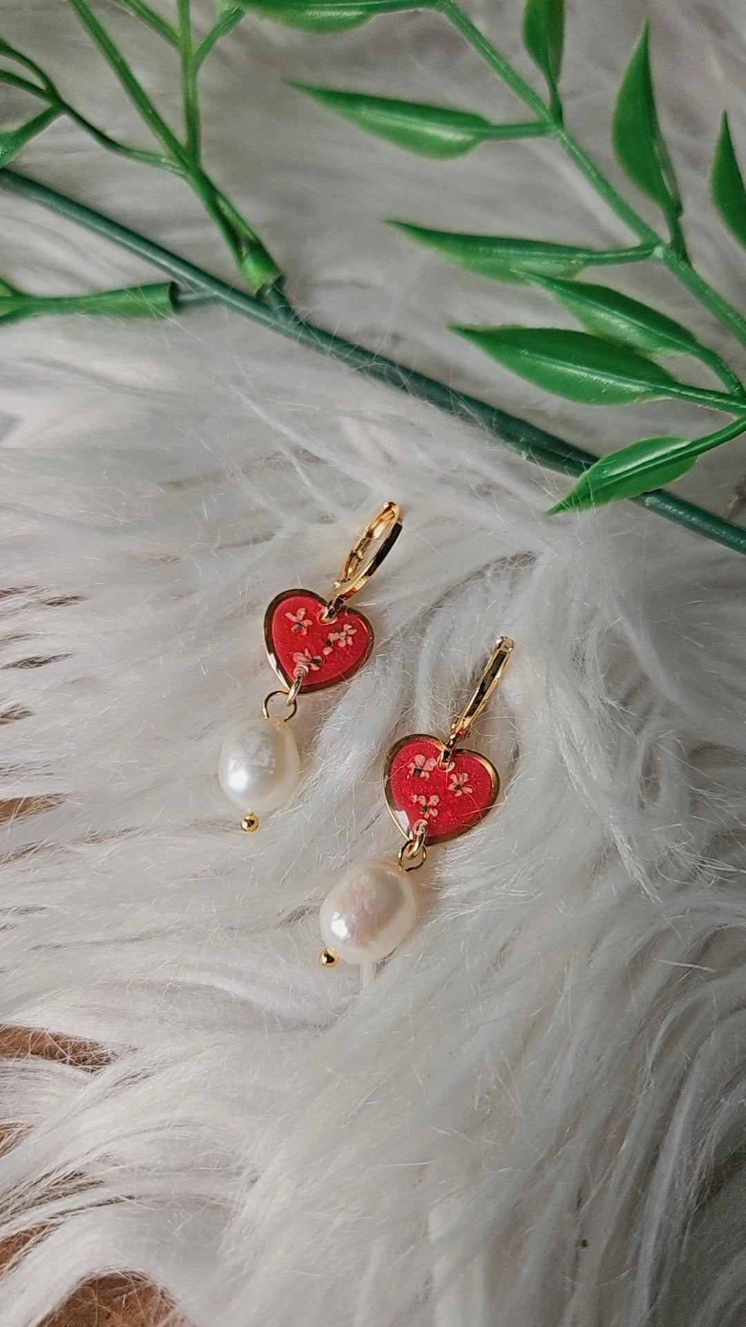 Hearts & Large Pearls