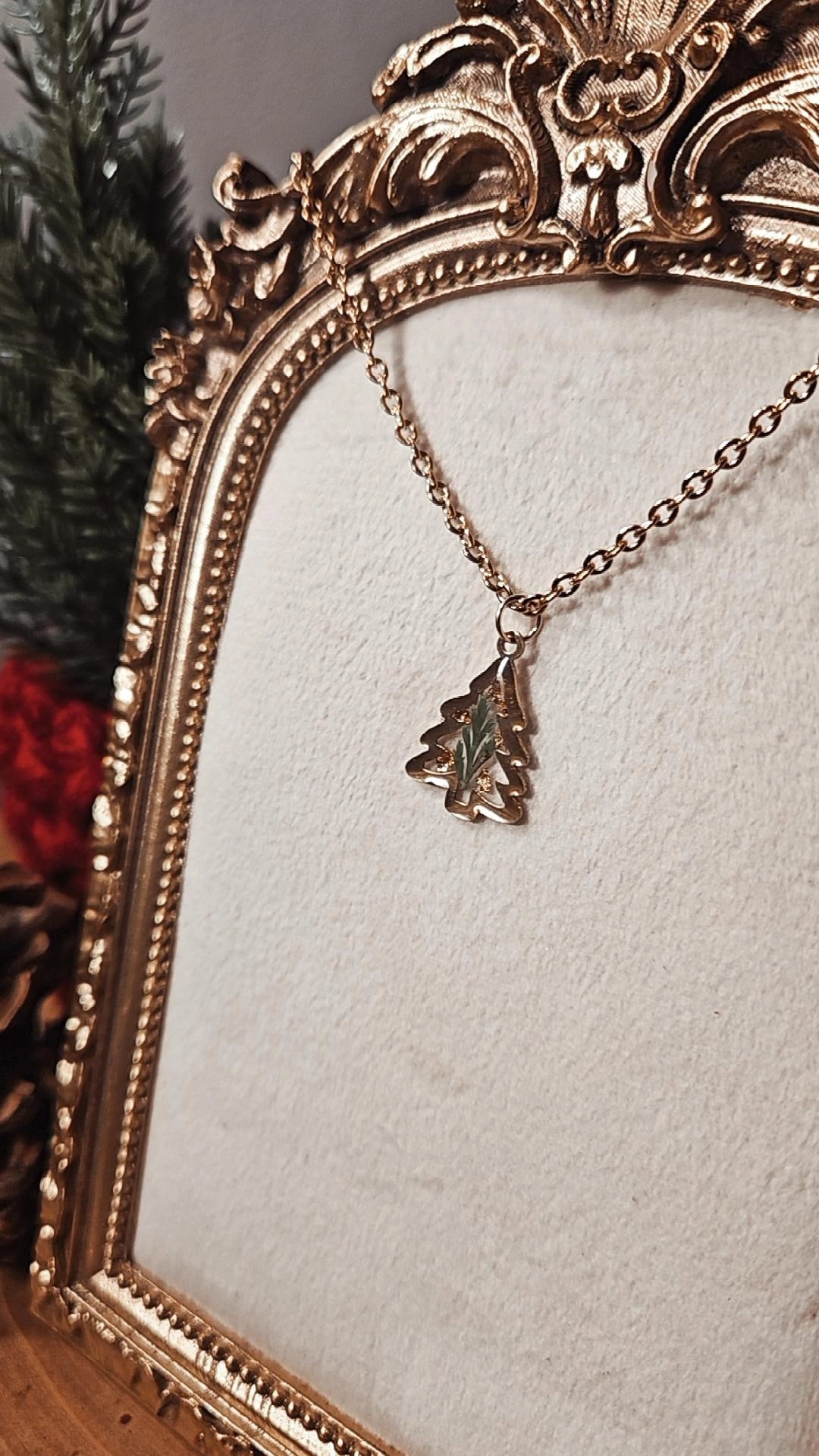 Christmas Tree Necklace