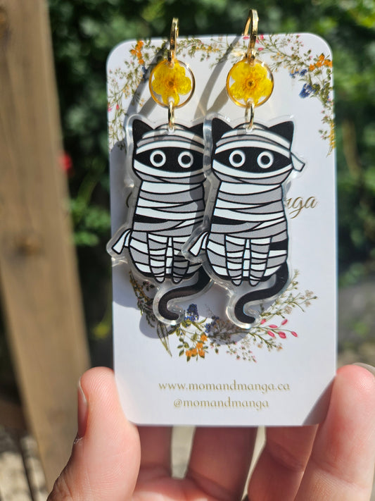 Floral Mummy Cats