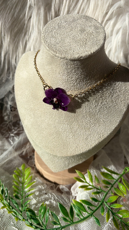 Extra Small Orchid Necklace- Gold