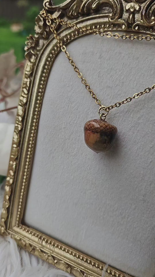 Acorn- Gold
