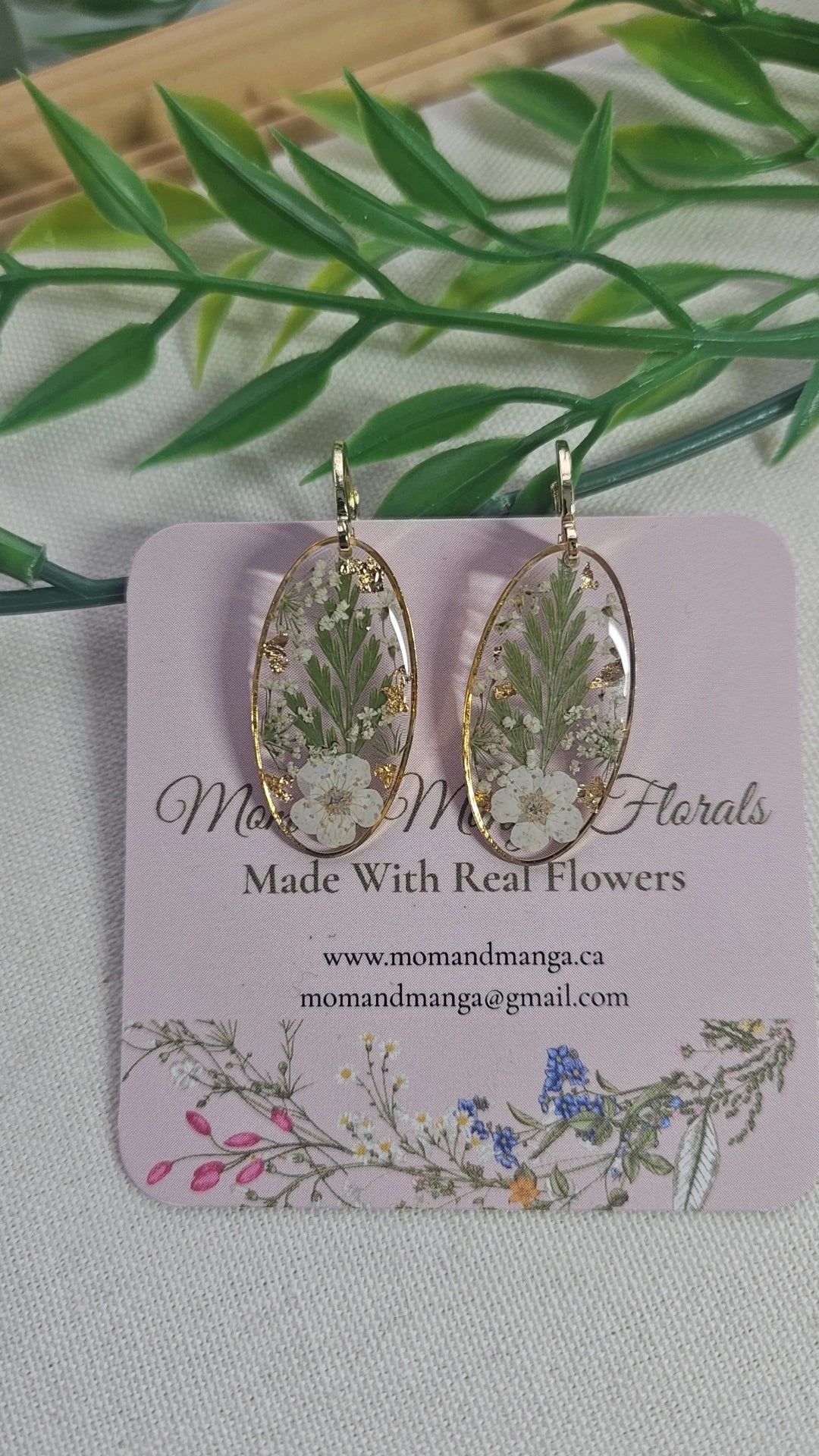 Statement Gold & Greenery