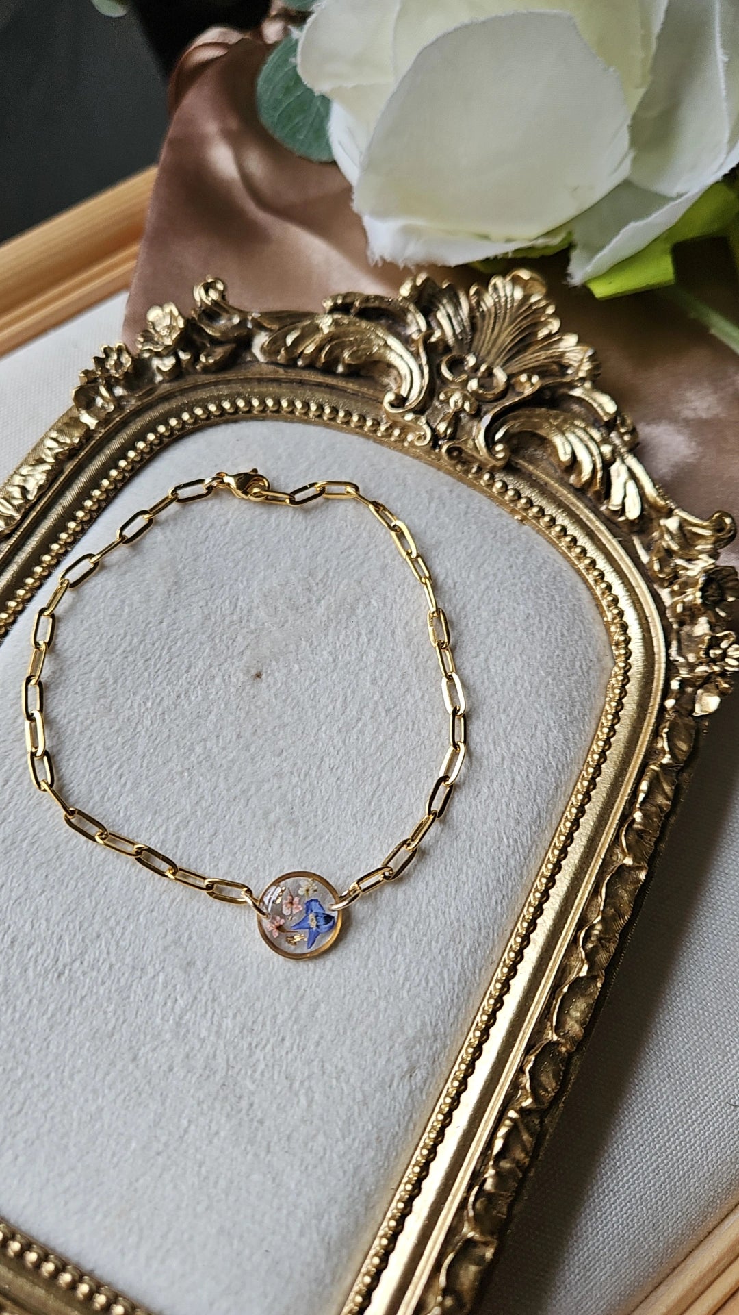 Small Gold Paperclip Bracelet
