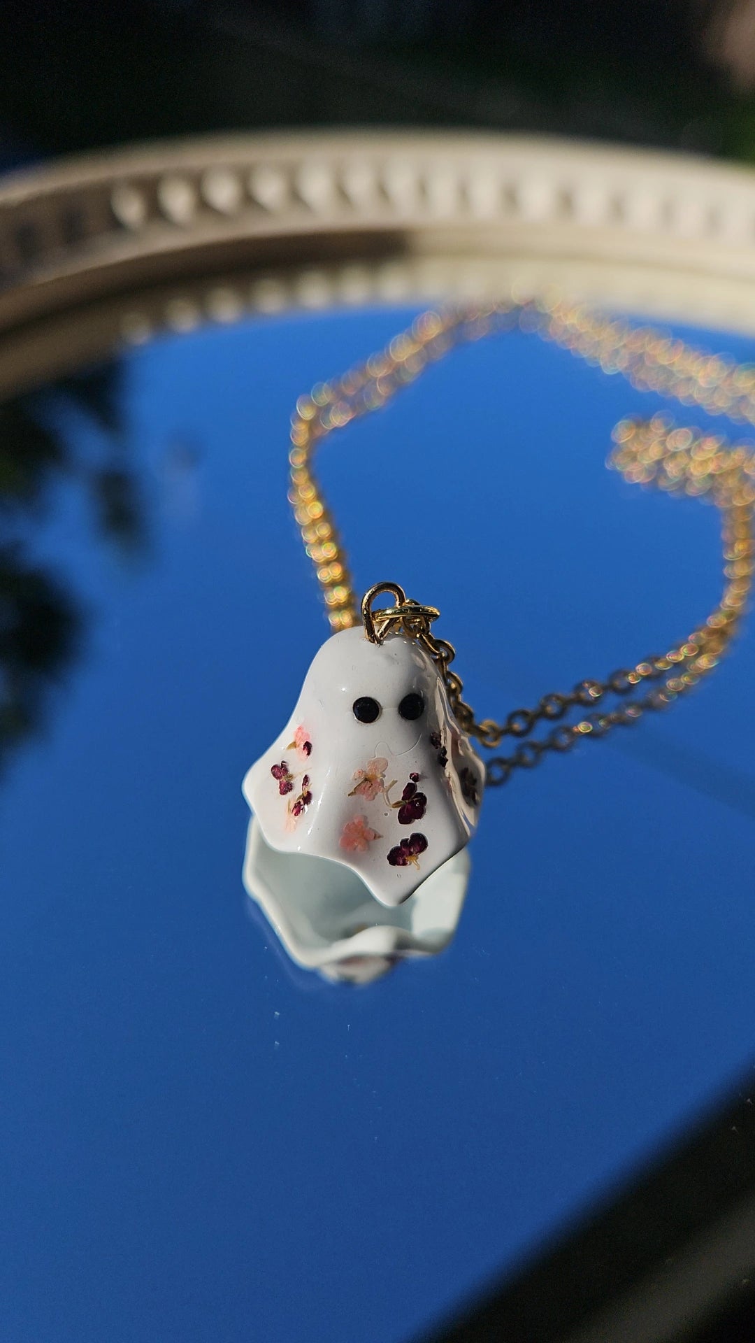 Floral Ghost- Gold