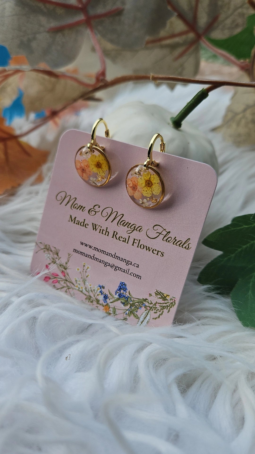 Fall Favorites- Gold Huggy