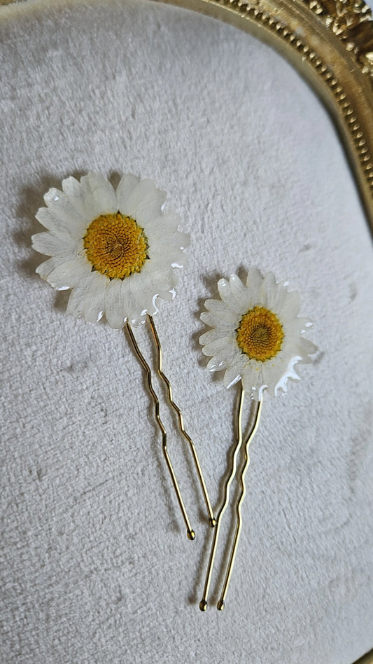 Daisy Hair Pins- 2 Pack