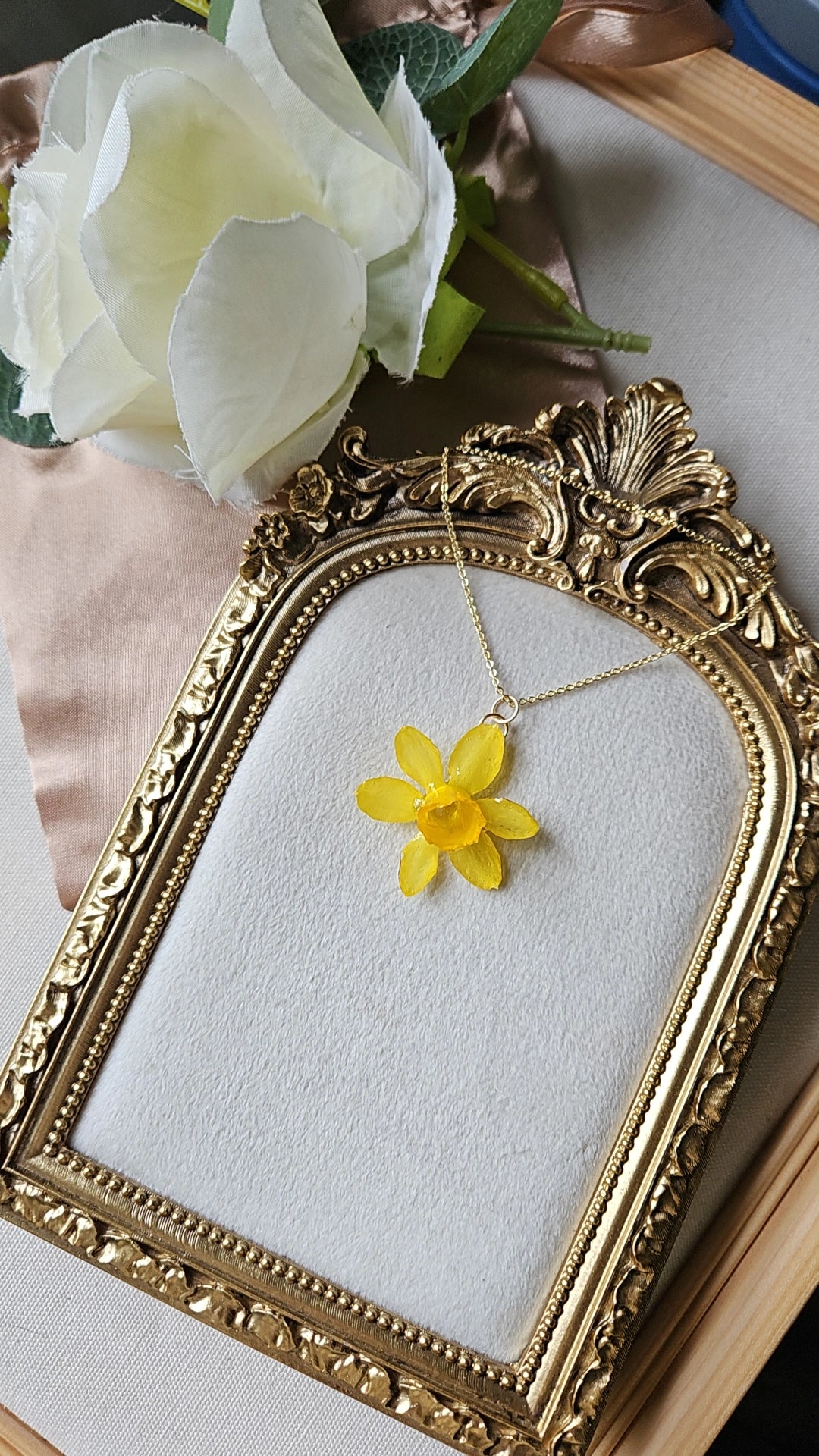 Gold Filled Daffodil