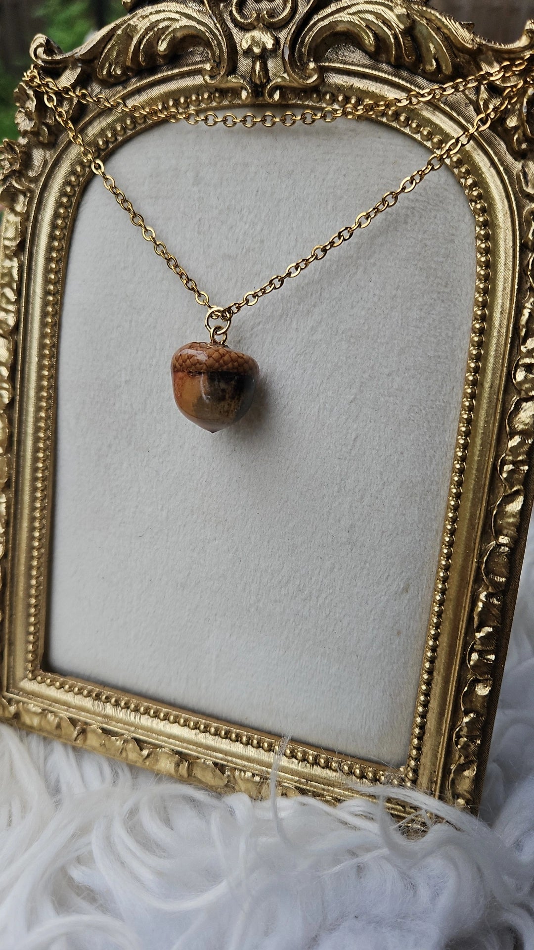 Acorn- Gold