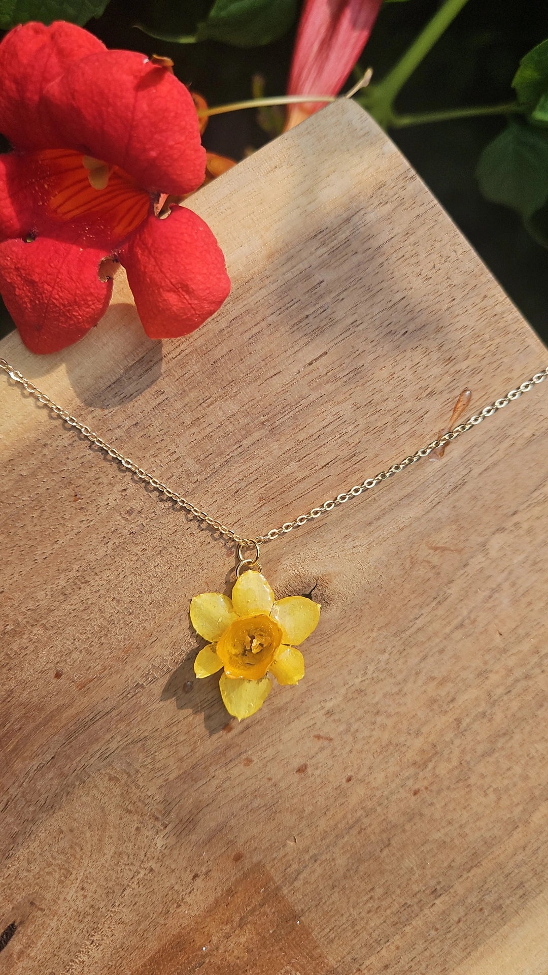 14k Gold Filled Daffy