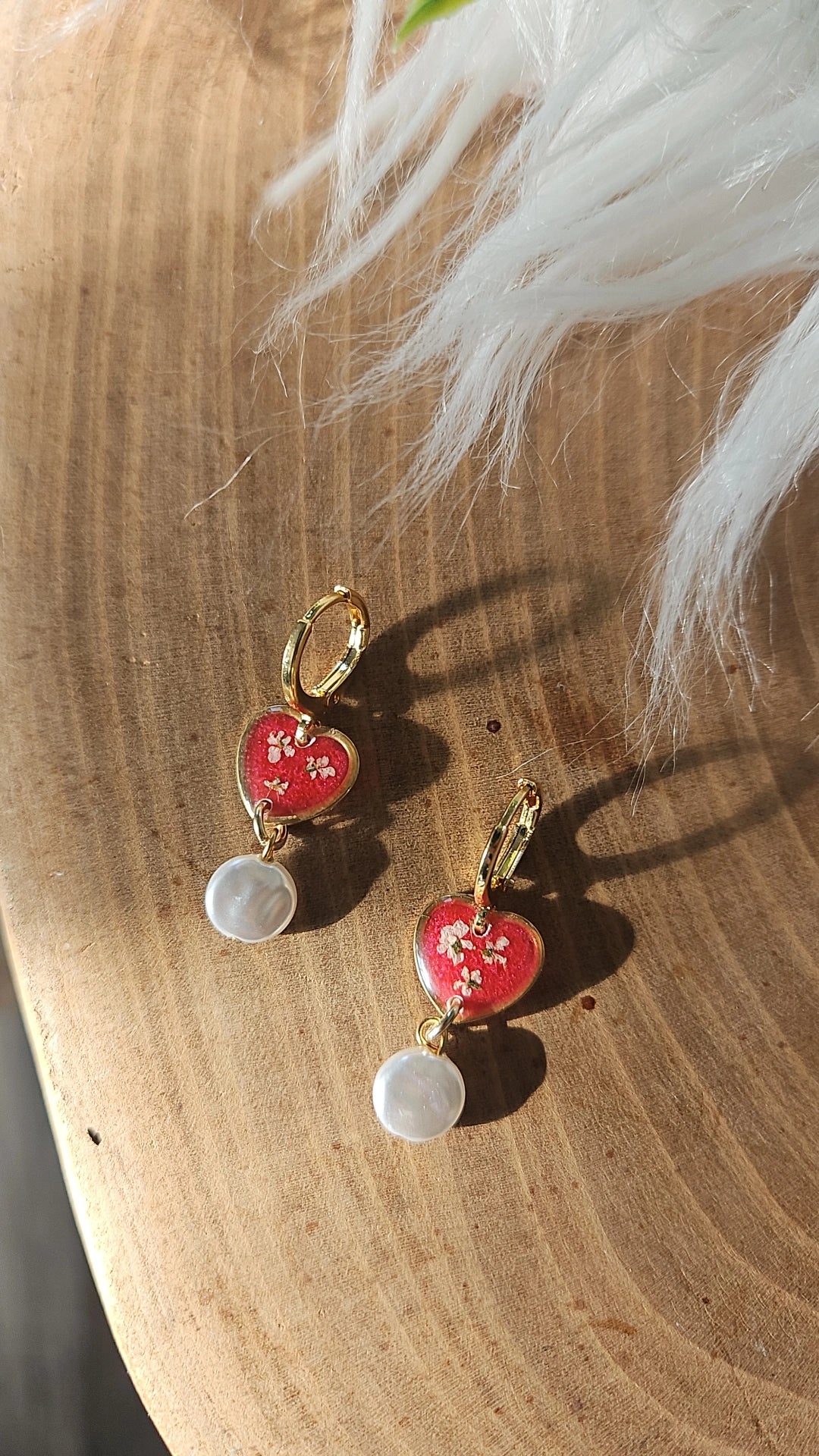 Heart & Small Pearls