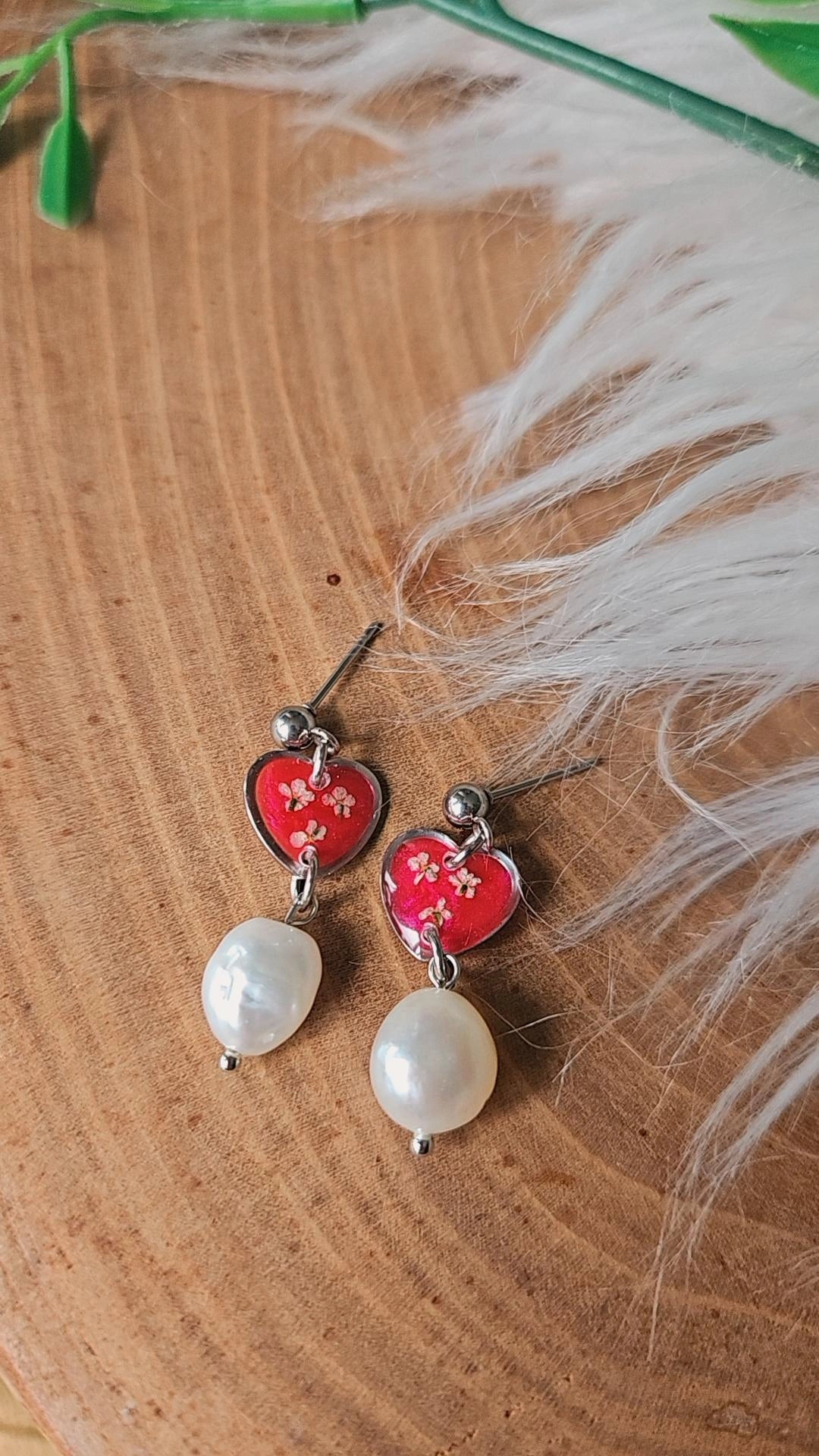 Hearts & Large Pearls- Silver