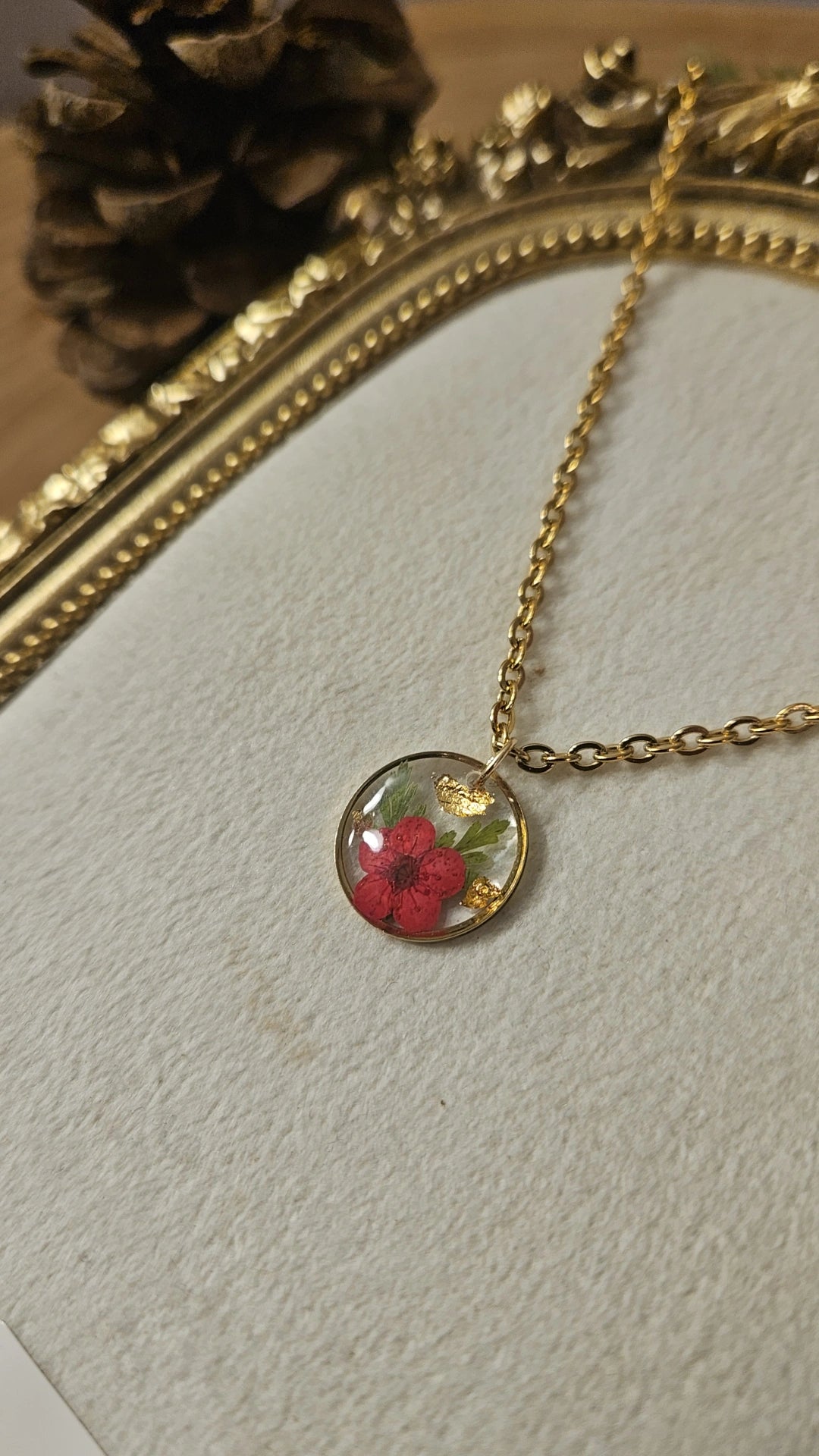 Holly Jolly Necklace