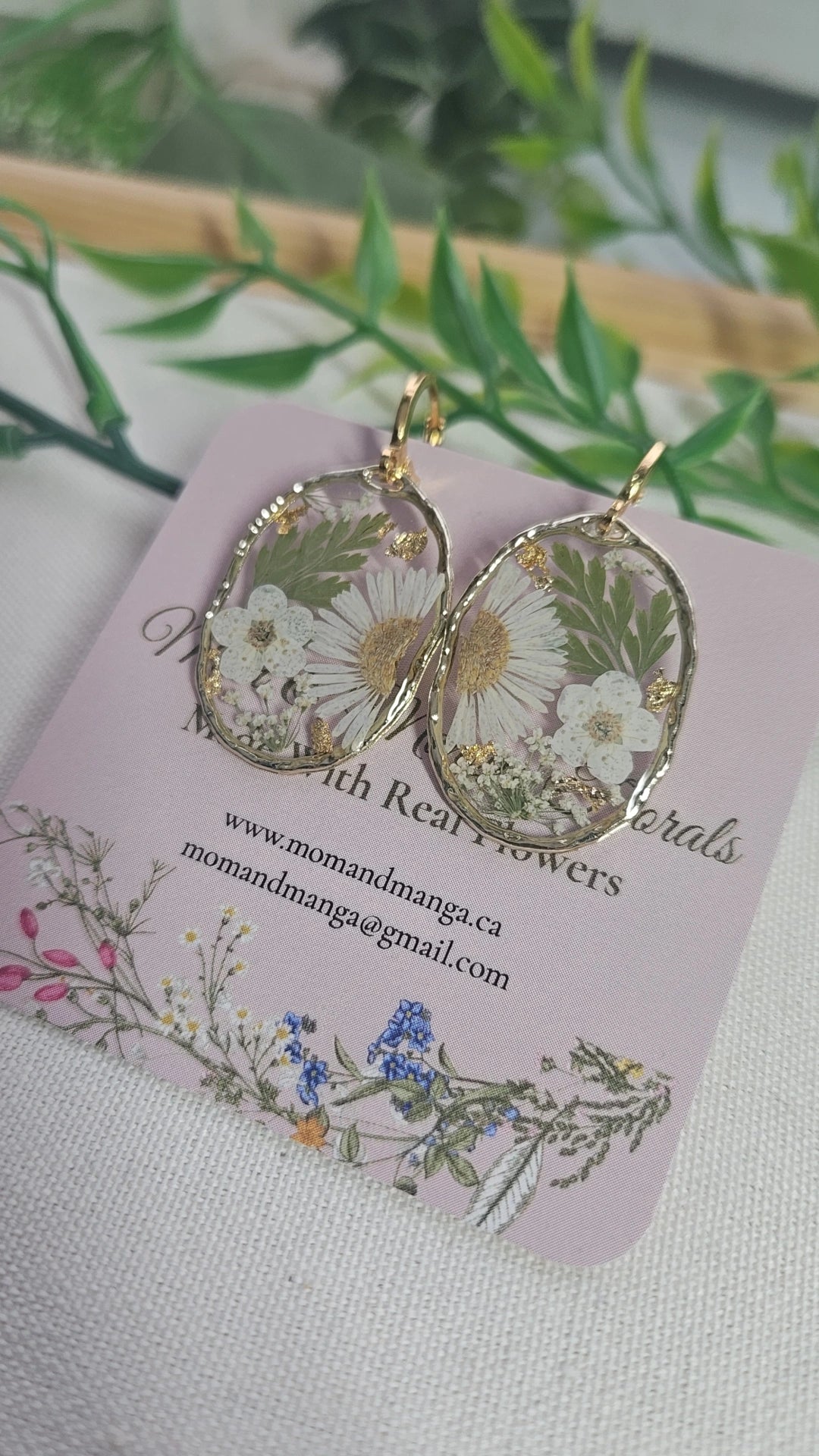 White & Gold Statements